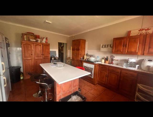 3 BEDROOM HOUSE FOR SALE IN FLORAPARK